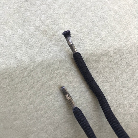 Under Armour women’s sz M sweatpants - Picture 3 of 4